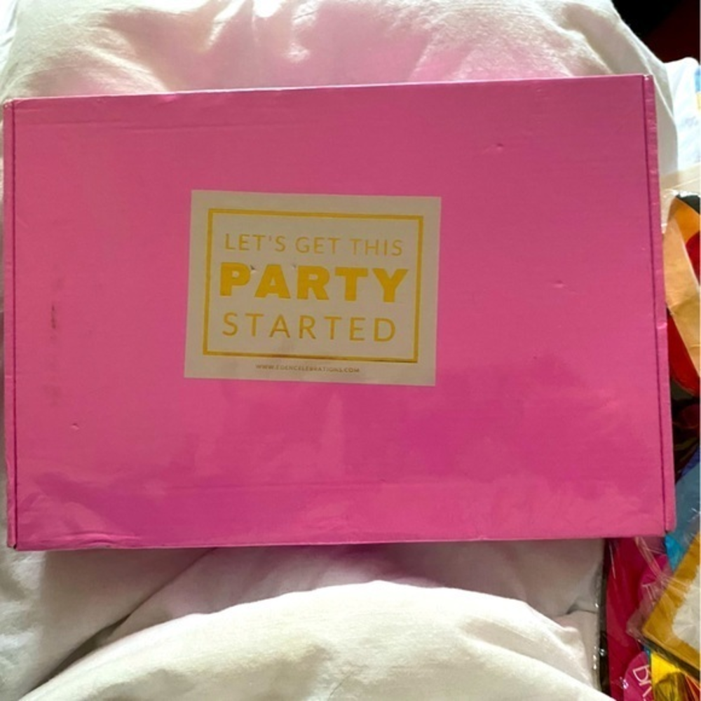 Large‎ Bachelorette Party Lot All New